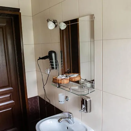 Hotell Syniy Vyr